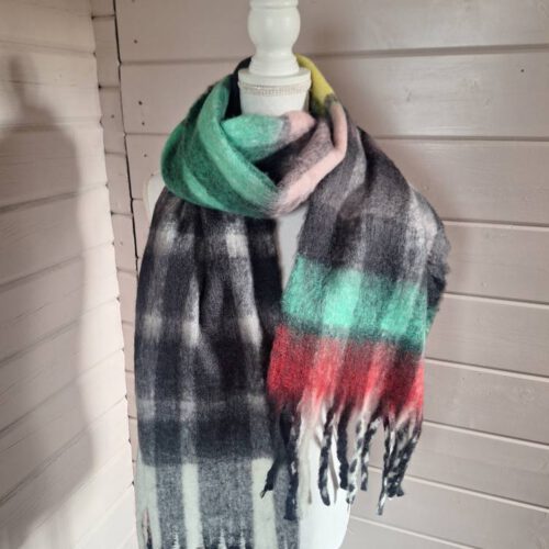 sjaal zwart rood groen